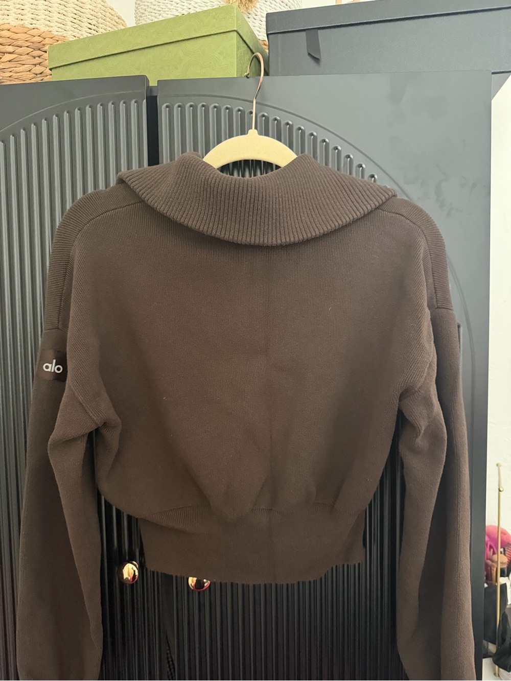 ALO Yoga Dark Brown Zip-Up Sweater - Picture 3 of 3